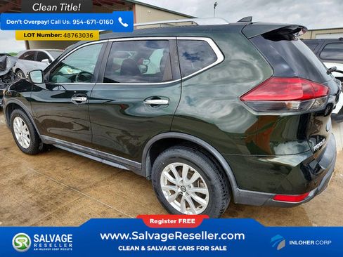 Used 2020 Nissan Rogue SV image 3