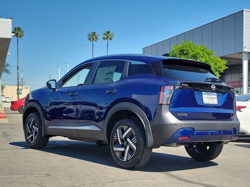 New 2026 Nissan Kicks SV w/ SV Premium Package image 2