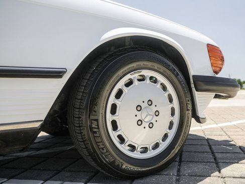 Used 1988 Mercedes-Benz 560 SL image 58