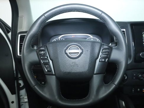 Certified 2024 Nissan Frontier SV w/ Hardbody Edition image 20