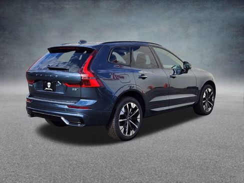 New 2026 Volvo XC60 B5 Plus w/ Protection Package Premier image 7