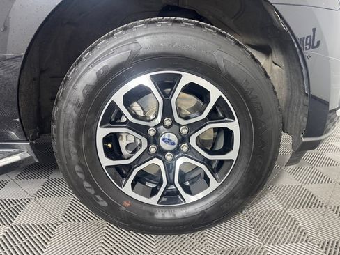 Used 2023 Ford Expedition Max XLT AWD/4WD image 12