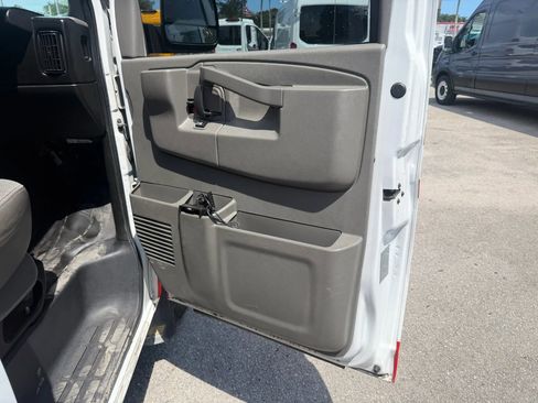 Used 2016 Chevrolet Express 3500 Extended w/ Ambulance Package RWD image 20