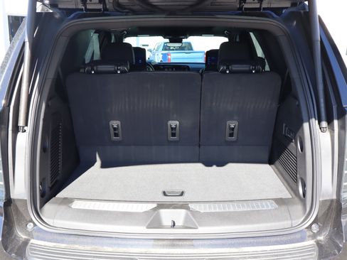 Used 2025 Chevrolet Tahoe Premier image 37