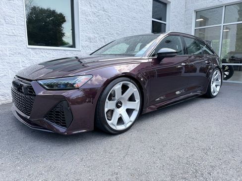 Used 2024 Audi RS 6 performance AWD/4WD image 3