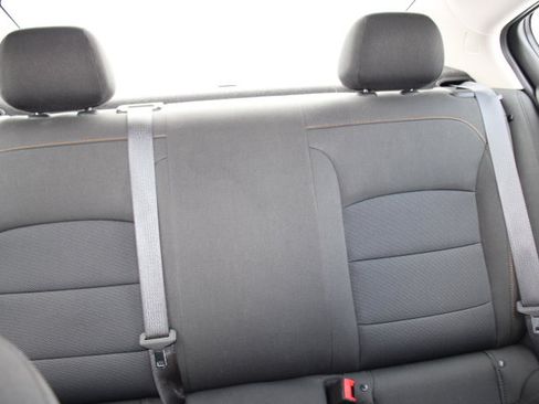 Used 2017 Chevrolet Cruze LS image 19