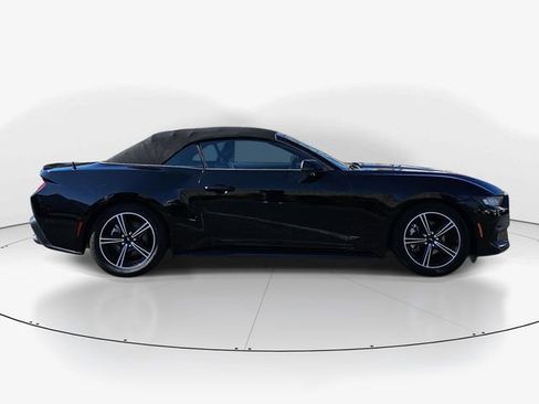 Used 2024 Ford Mustang Premium image 8