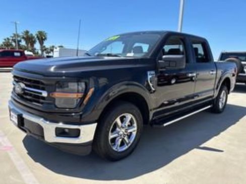 Used 2025 Ford F150 XLT w/ Equipment Group 301A Standard RWD image 1