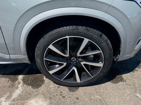 Used 2024 Volvo XC90 B6 Plus w/ Protection Package Premier AWD/4WD image 9