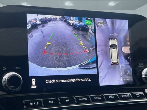 Used 2025 Mitsubishi Outlander SEL image 25