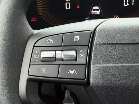 New 2026 Kia K4 FWD image 32