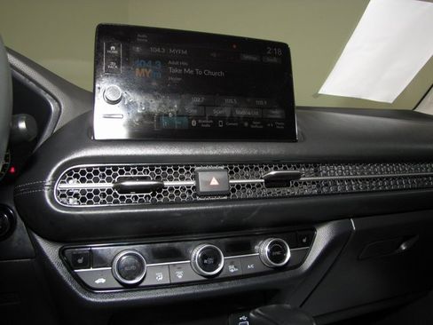 Certified 2024 Honda HR-V EX-L image 7