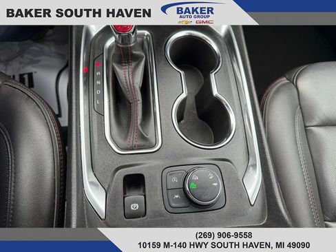 Used 2023 Chevrolet Traverse RS image 27