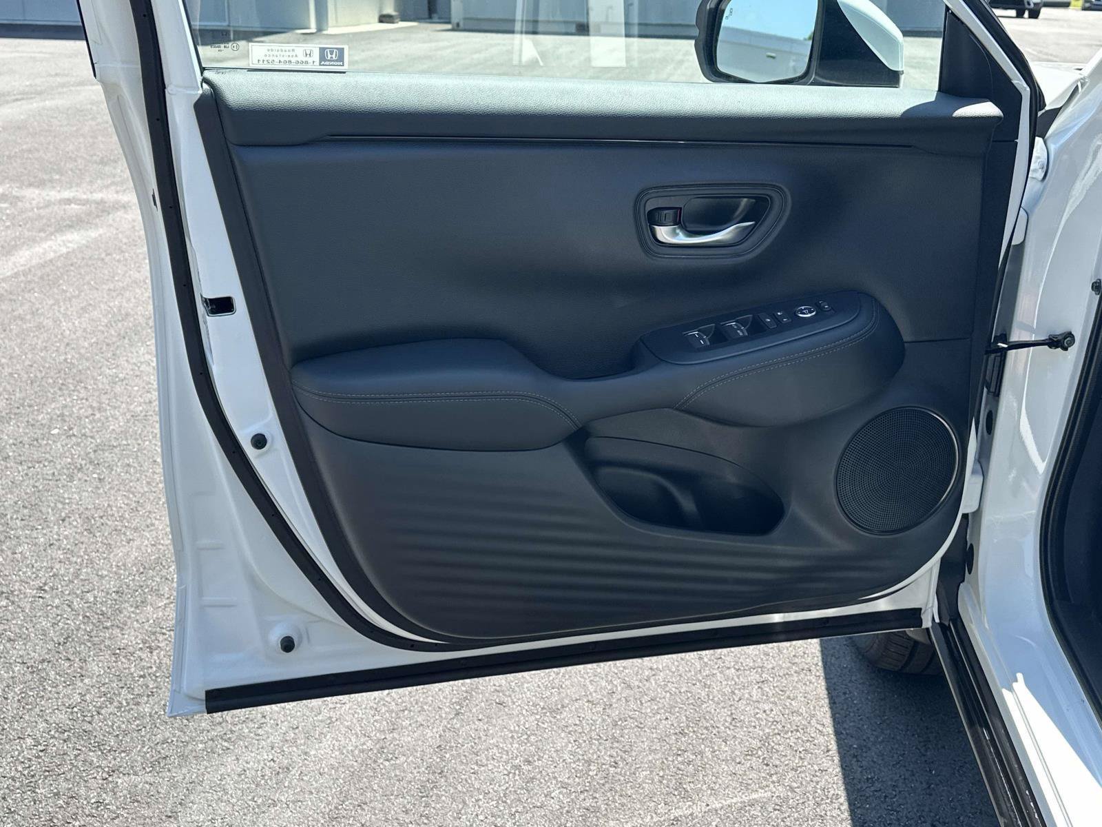 New 2027 Honda HR-V EX-L image 5