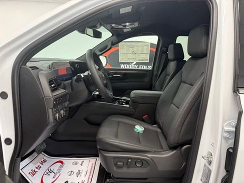 New 2026 Chevrolet Tahoe LT w/ Comfort Package image 11