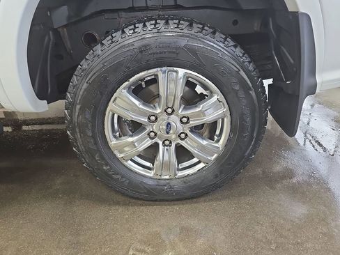 Used 2019 Ford Ranger XLT w/ Equipment Group 301A Mid image 30