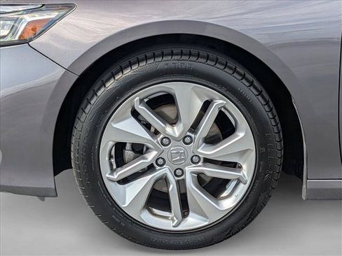 Used 2018 Honda Accord LX image 22