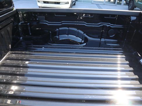 New 2026 Nissan Frontier S AWD/4WD image 7
