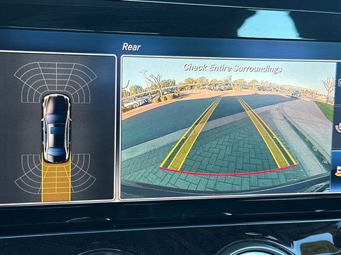 Used 2018 Mercedes-Benz E 300 image 24