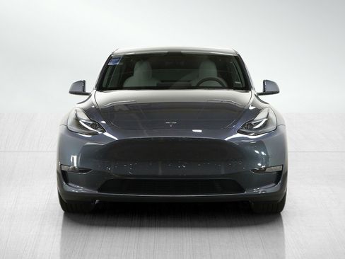 Used 2022 Tesla Model Y Performance image 8