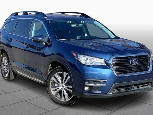 Used 2022 Subaru Ascent Limited image 2