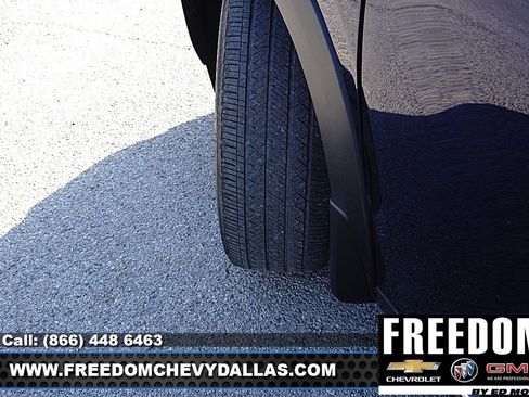 Used 2024 Nissan Pathfinder Platinum w/ Cargo Package image 44