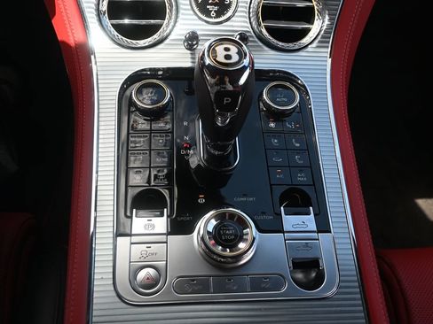 Used 2020 Bentley Continental GT AWD/4WD image 27