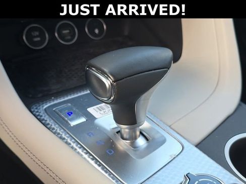 Used 2022 Genesis G70 3.3T RWD image 18