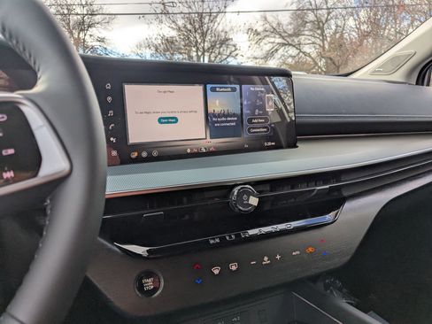 New 2026 Nissan Murano SL image 13