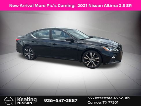 Used 2021 Nissan Altima 2.5 SR w/ SR Premium Package FWD image 1