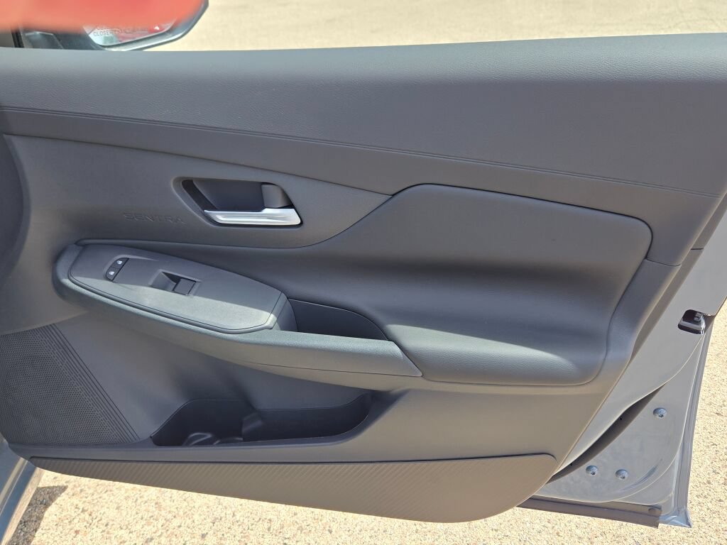 Used 2026 Nissan Sentra SV w/ Floor Mat Package FWD image 7