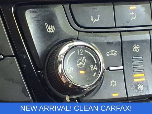 Used 2019 Buick Encore Essence AWD/4WD image 3