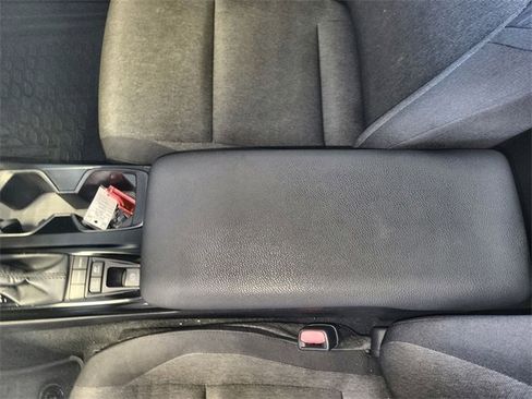 Used 2025 Toyota Camry LE image 21