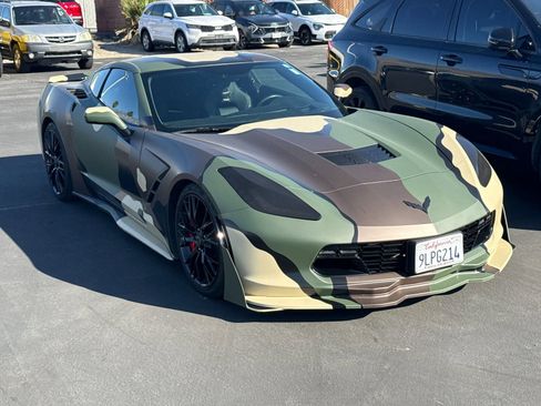 Used 2015 Chevrolet Corvette Stingray Coupe w/ 3LT Preferred Equipment Group RWD image 2