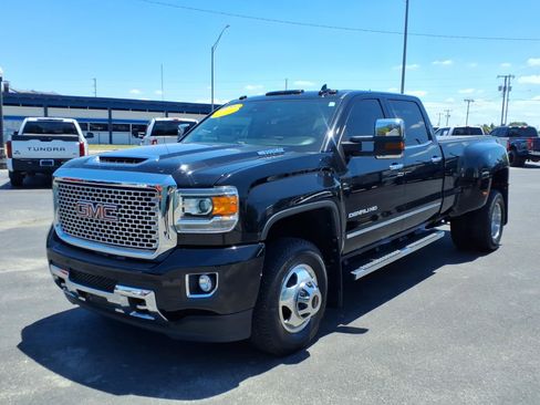 Used 2017 GMC Sierra 3500 Denali w/ Duramax Plus Package AWD/4WD image 1