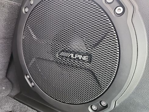 New 2025 Jeep Wrangler Sahara image 18