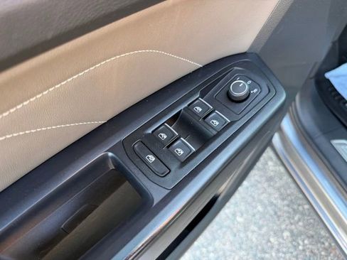 Used 2021 Volkswagen Atlas SE AWD/4WD image 25