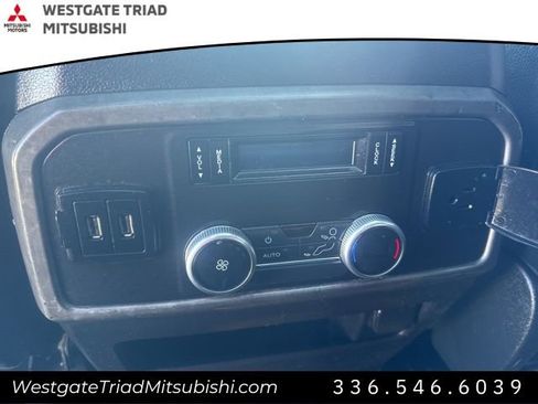 Used 2019 Ford Expedition Max XLT w/ Equipment Group 202A image 28