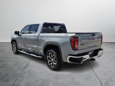 New 2026 GMC Sierra 1500 SLT w/ SLT Premium Package image 4
