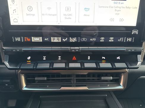 New 2025 GMC Hummer EV 3X w/ Extreme Off-Road Package image 41