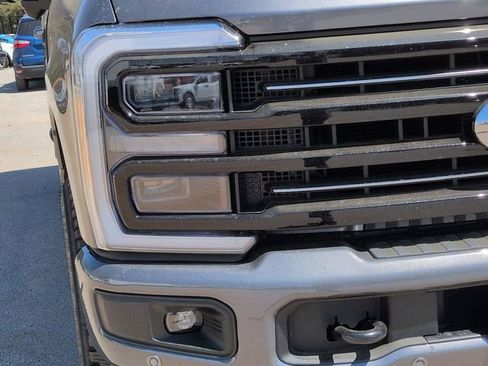 New 2026 Ford F250 Platinum AWD/4WD image 9