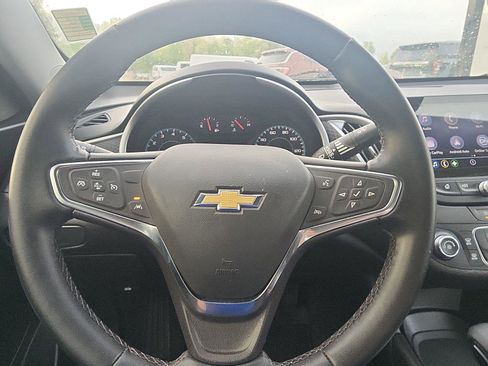 Used 2024 Chevrolet Malibu RS image 12