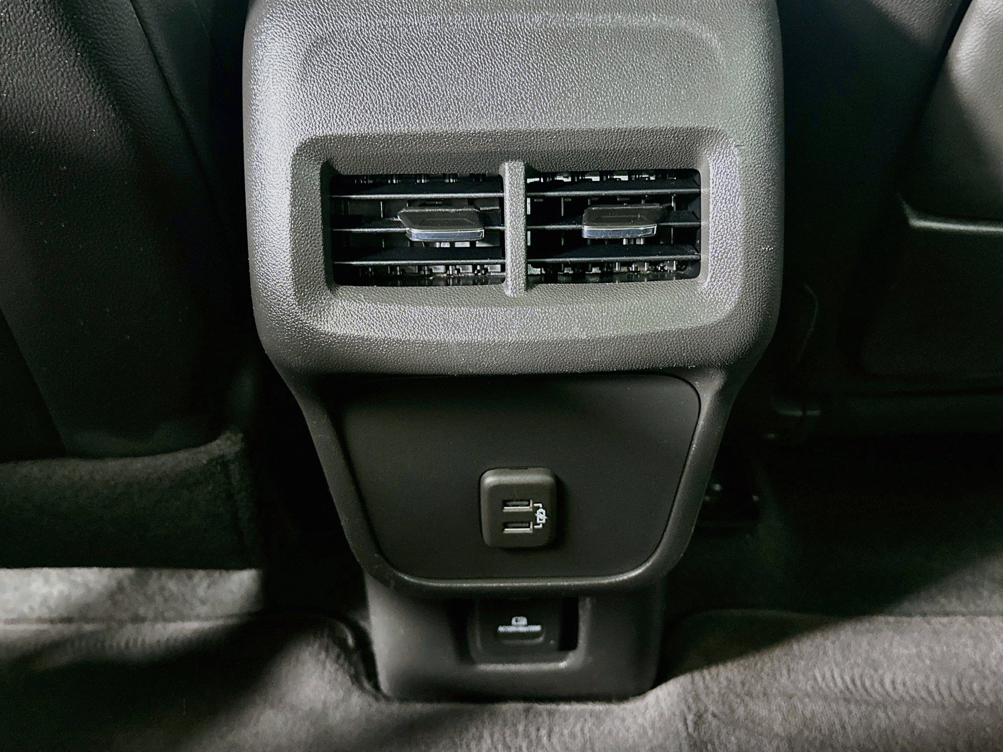 Used 2022 GMC Terrain Denali AWD/4WD image 27