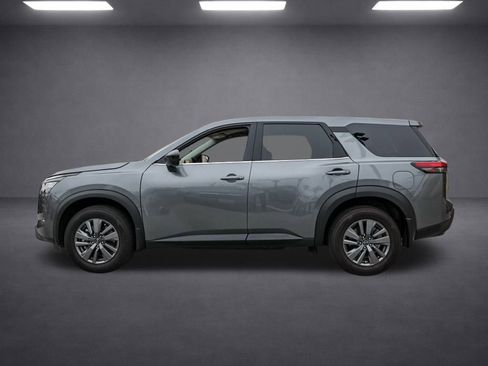 Used 2025 Nissan Pathfinder S image 7