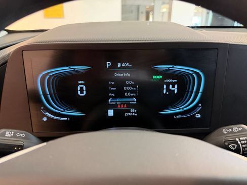 Used 2026 Kia Niro LX FWD image 39