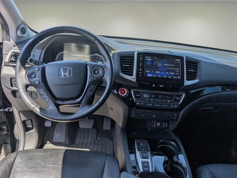 Used 2017 Honda Pilot Elite image 13