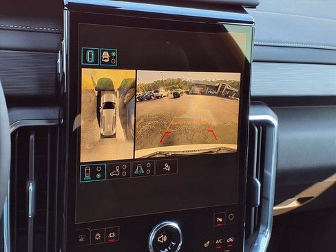 New 2026 GMC Acadia Elevation w/ Elevation Premium Package FWD image 10