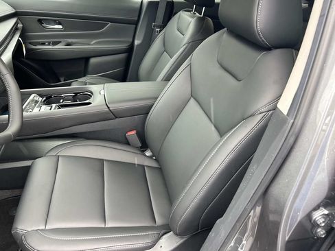 New 2026 Nissan Murano SV AWD/4WD image 16