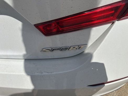 Used 2022 Honda Accord Sport image 5