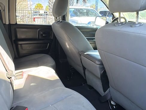 Used 2018 RAM 1500 Express image 20